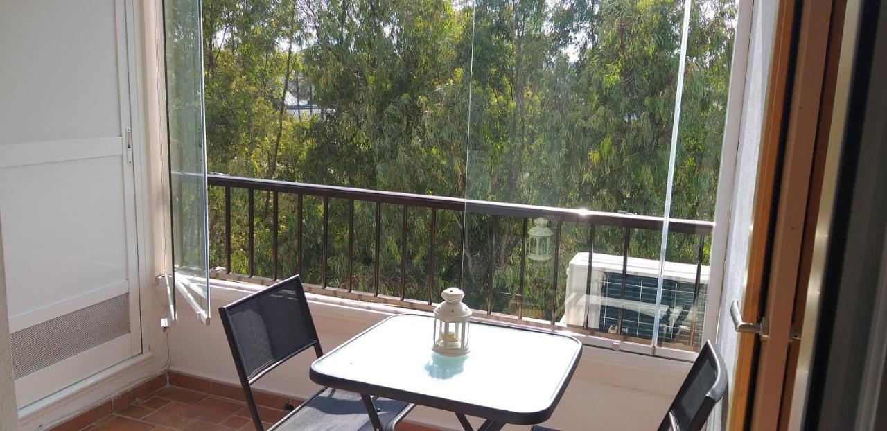 Апартаменты Apartamento En La Milla De Oro, A 100M De La Playa Марбелья Экстерьер фото
